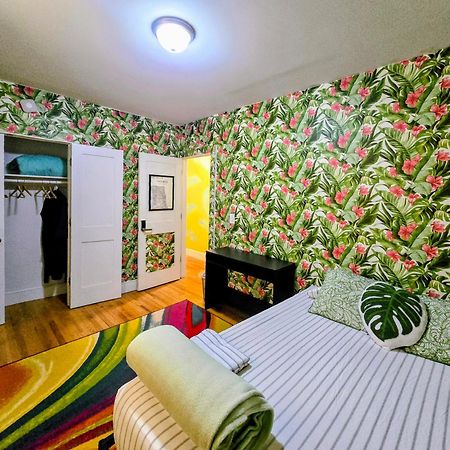 Tropical Comfort Room In Harlem Cozy Stay With Snacks & Style 뉴욕 외부 사진