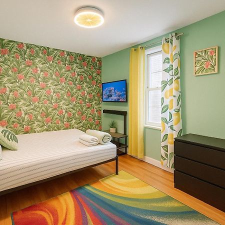 Tropical Comfort Room In Harlem Cozy Stay With Snacks & Style 뉴욕 외부 사진